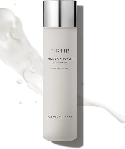 TIRTIR Milk skin toner provides barrier support