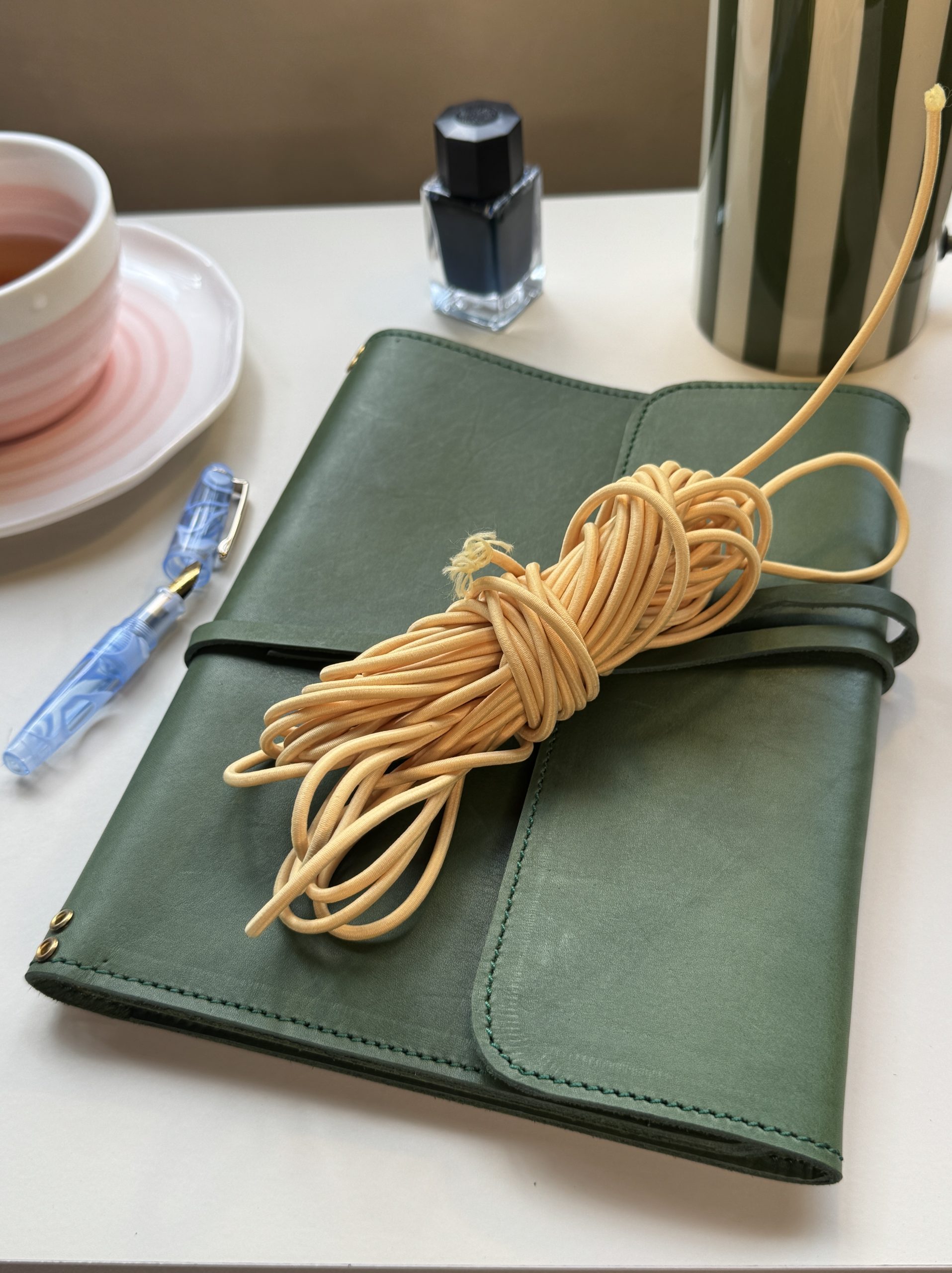 Butter yellow + olive leather folio - FORTExPenelope Butter-yellow-olive-leather-folio-FORTÉ x Penelope leather folio collaboration